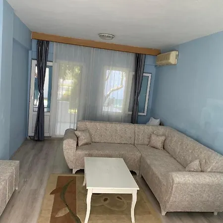 Palm Club Ξενοδοχείο με διαμερίσματα *