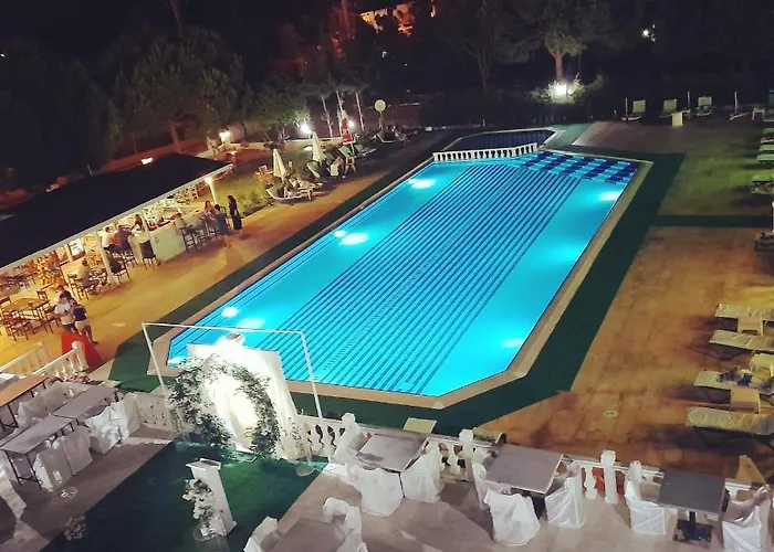 Palm Club 쿠사다시